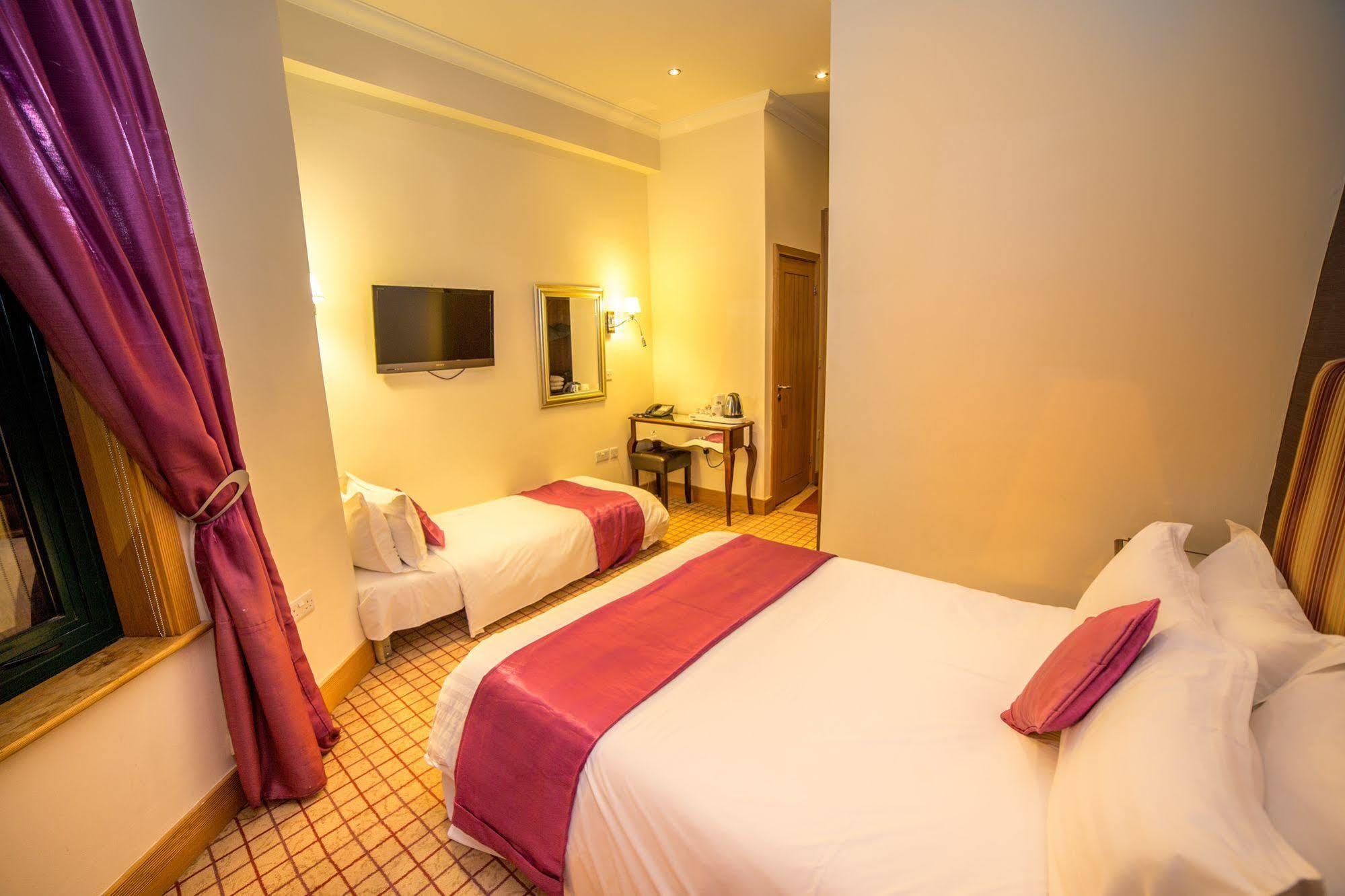 Newcastle Jesmond Hotel Ngoại thất bức ảnh